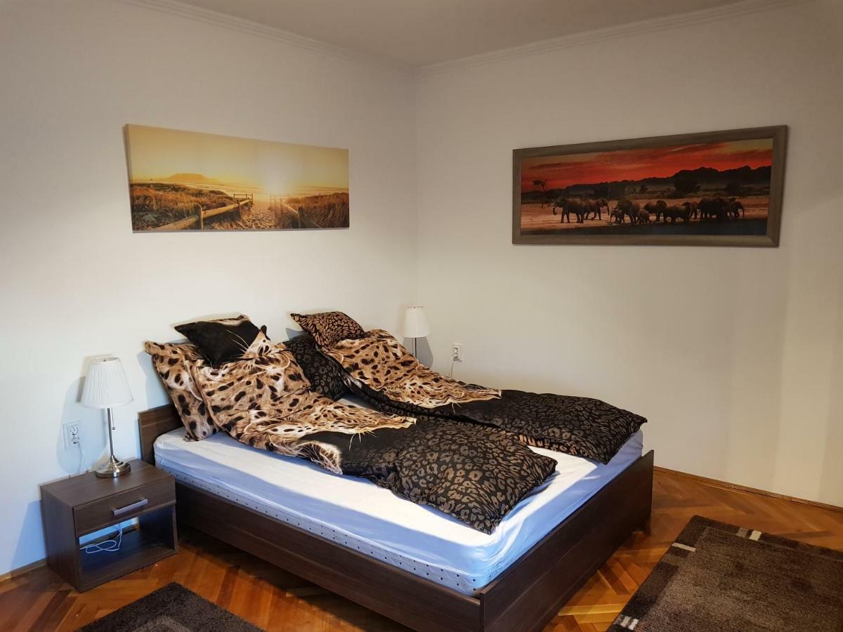 Lia Apartman Kiskunhalas Dış mekan fotoğraf